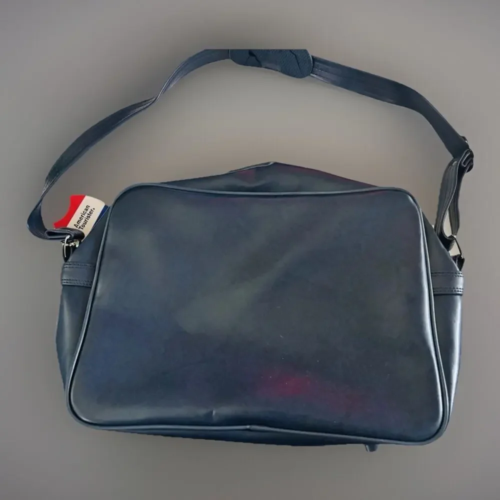 Vintage American Tourister 90s Carryon Overnight Shoulder Bag With Feet Blue